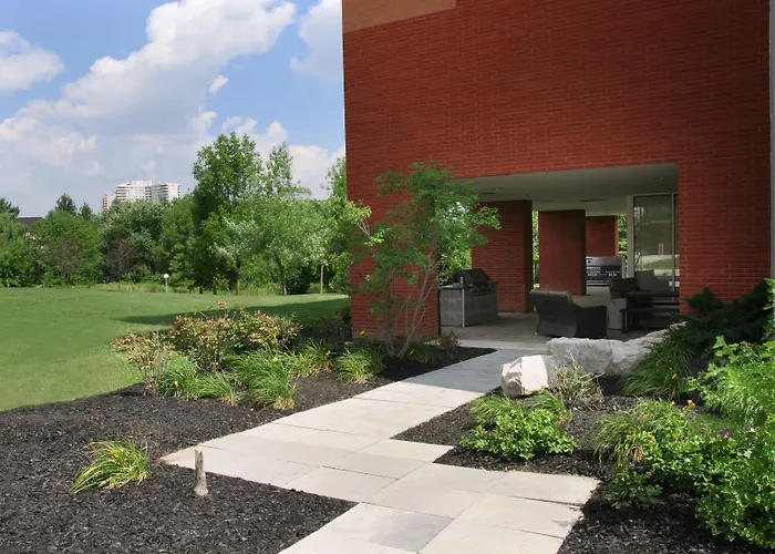 Residence & Conference Centre - Brampton
