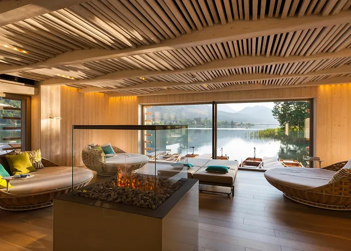 Strandhotel am Weissensee