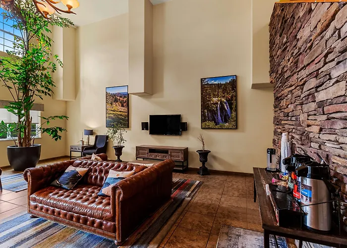 Best Western Rose Quartz Inn