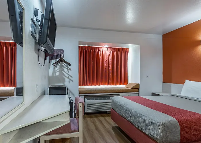 Motel 6-Mcalester, Ok