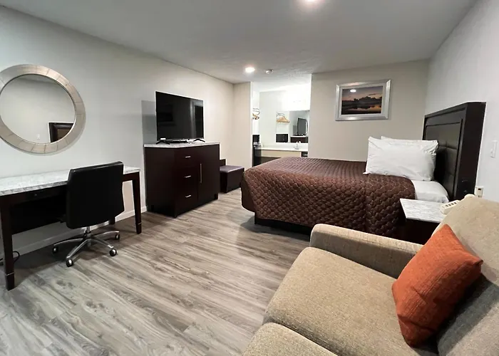 Garden Inn & Suites