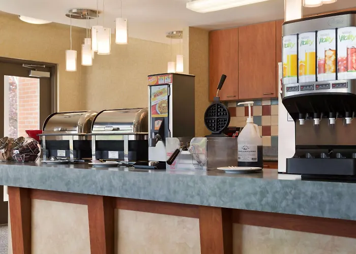 Ramada By Wyndham Nanaimo