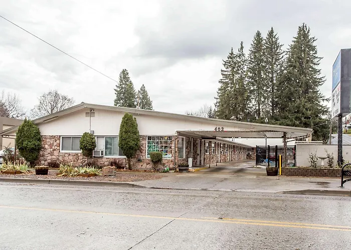 Rodeway Inn La Grande - Island City