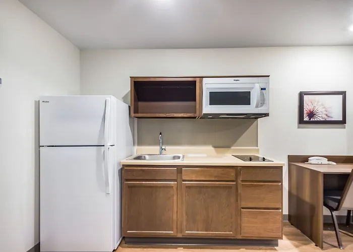 Woodspring Suites Holland - Grand Rapids