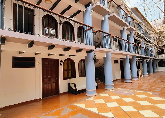 Hotel Jardines Del Carmen