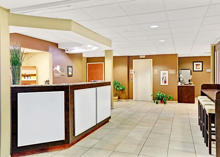 Microtel Inn & Suites By Wyndham Bryson City