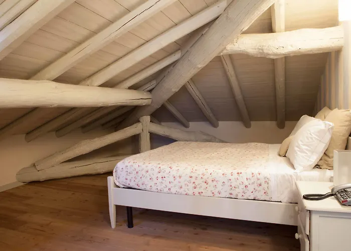 Regina Teodolinda Suites Laglio