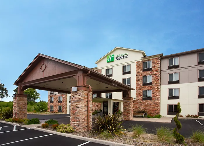 Holiday Inn Express Newport By Ihg