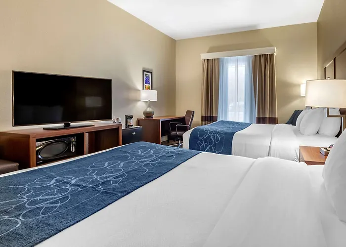 Comfort Inn & Suites Paris