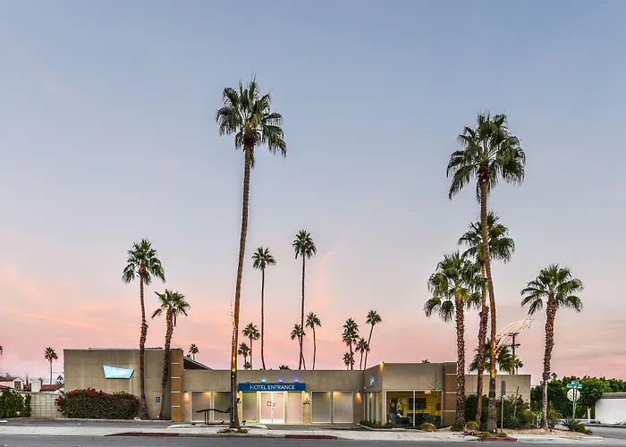The Skylark, A Palm Springs Hotel