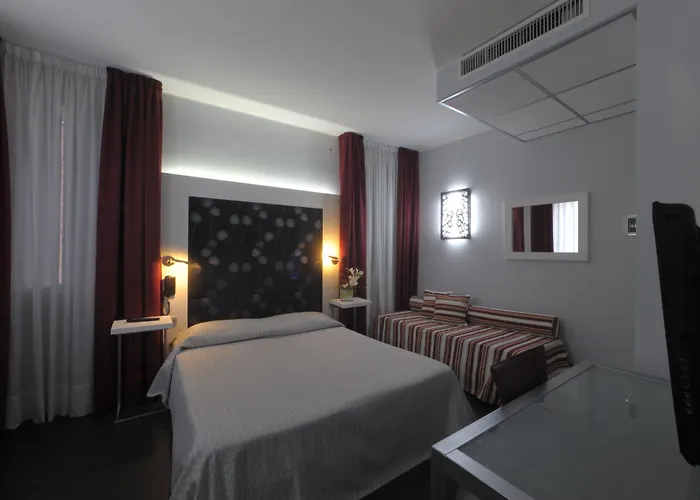 Hotel Aaron Mestre