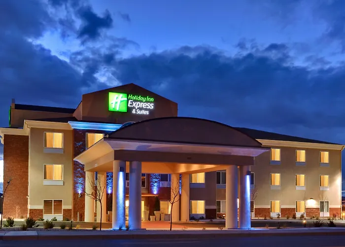 Holiday Inn Express Hotel&Suites Albuquerque Airport, an IHG Hotel