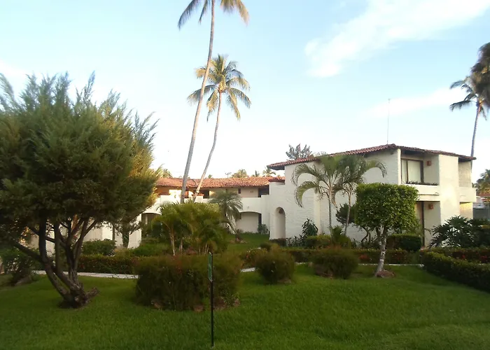 Cabo Blanco Hotel And Marina