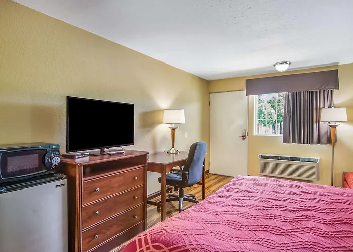 Econo Lodge Hotel Bradford