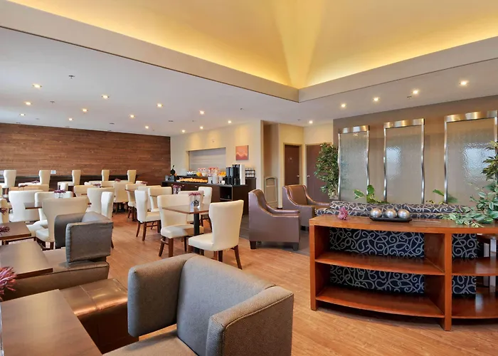 Days Inn By Wyndham Regina Airport West