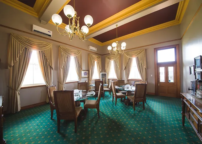 Denison Boutique Hotel