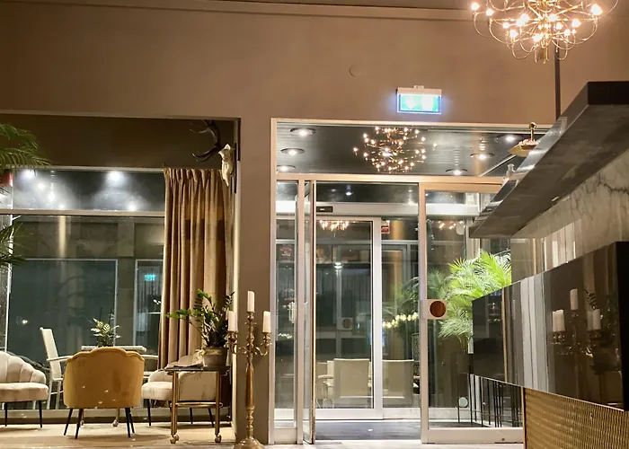 Palm Tree Hotel, Best Western Signature Collection