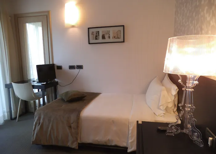 Hotel Ariston & Apartments