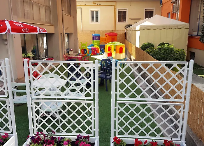 Hotel Sahib Cattolica