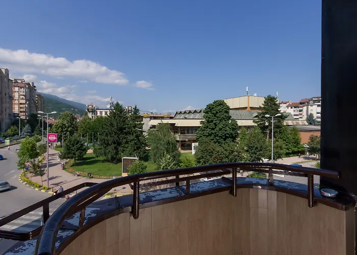 Hotel Lirak
