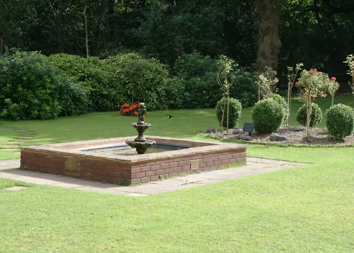Hillscourt