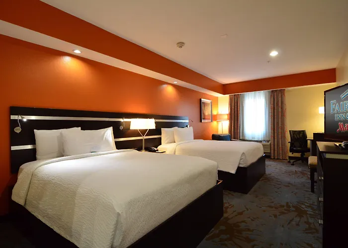 Fairfield Inn And Suites By Marriott North Spring