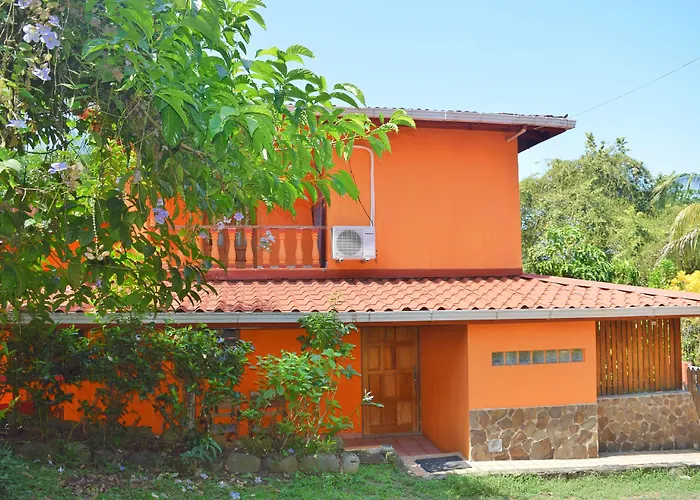 Hotel Tres Banderas