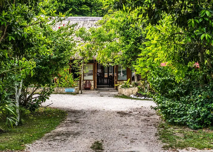 Hotel Jaguar Inn Tikal
