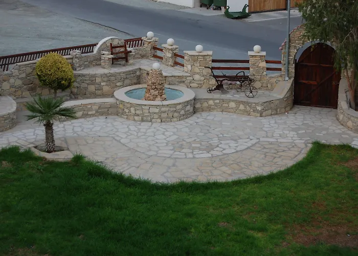 M. Moniatis Hotel