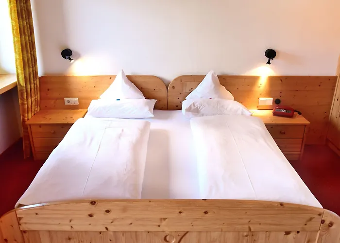 Hotel Dolomiten