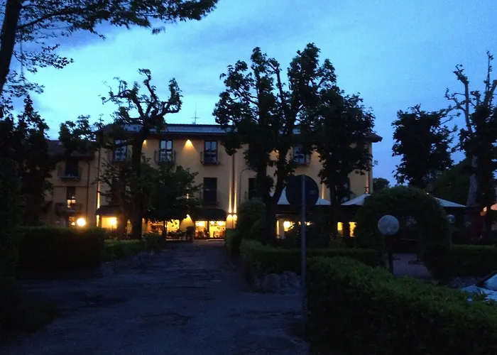 Hotel Ristorante Vecchia Riva