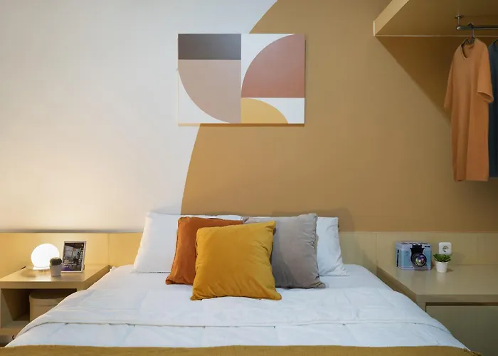 Cove Urooms Panglima Polim