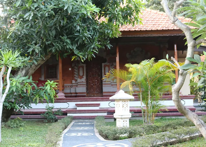 Kusnadi Hotel