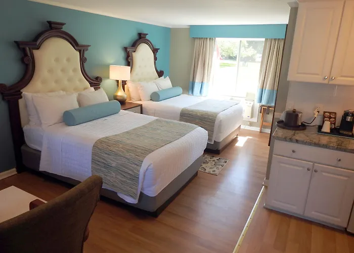 Seacoast Inn