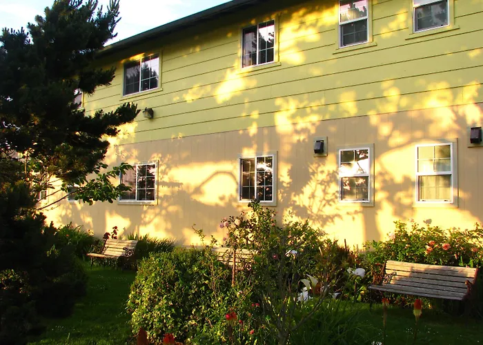 Pacific City Inn