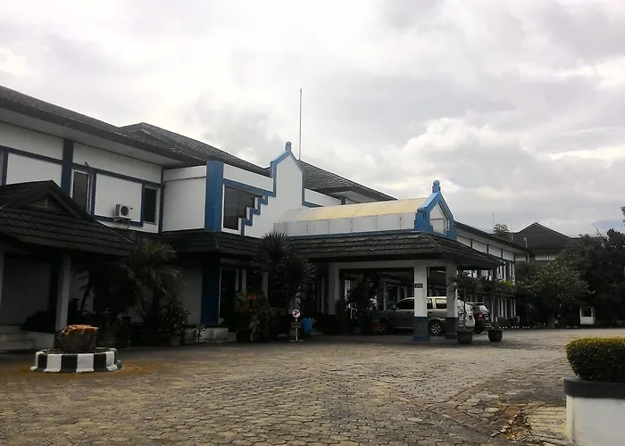 Hotel Parama Puncak