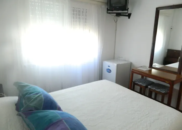 Hotel Dollar