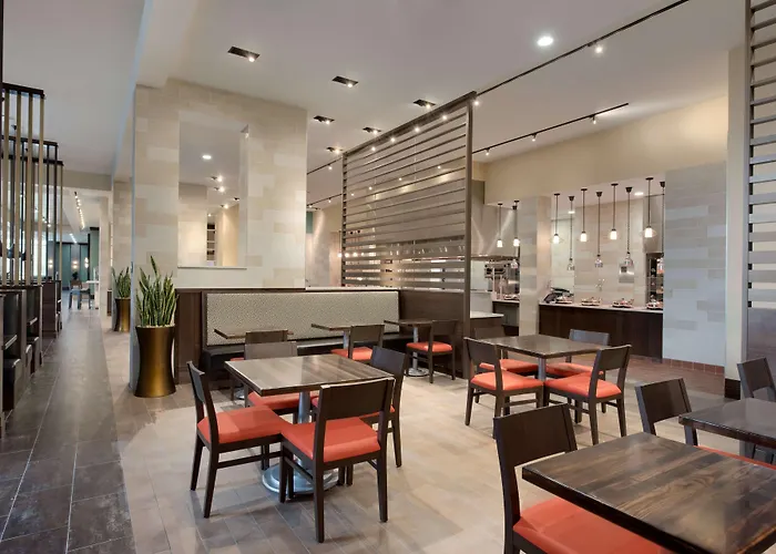 Embassy Suites By Hilton Chicago Naperville