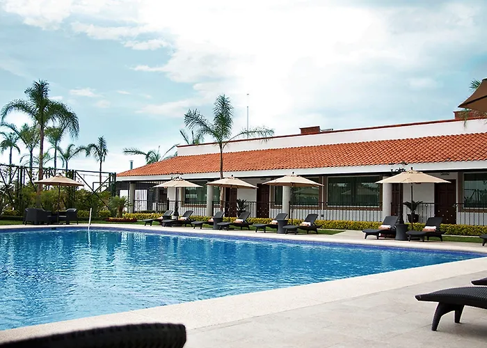 Hotel Ecce Inn & Spa