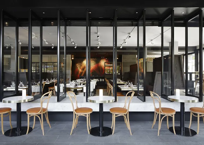 Little National Hotel Canberra