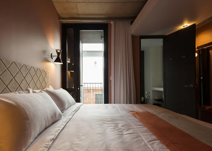 Alex Hotel