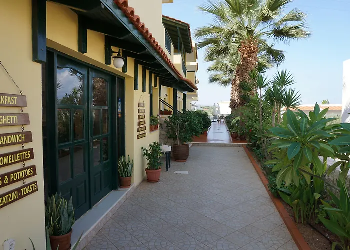 Aspri Petra Apartments Analipsi 