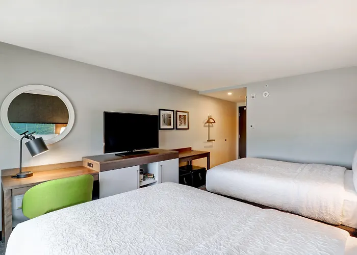 Hampton Inn & Suites Huntsville