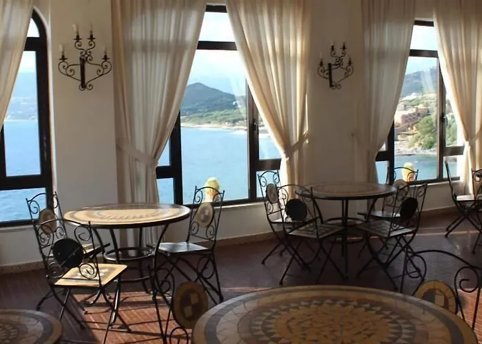 Hotel Palinuro