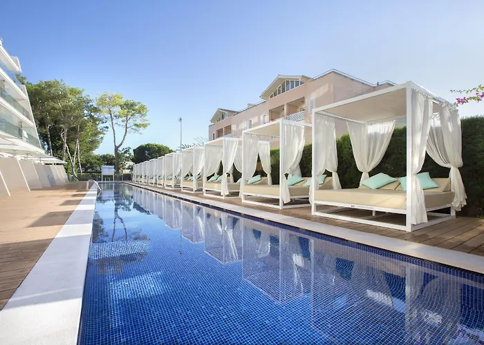 Mar Hotels Playa De Muro Suites