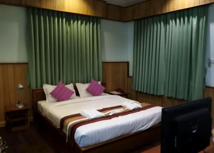 Cassiopeia Hotel