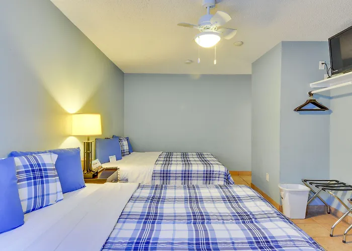 Upper Deck Hotel&Bar - Adults Only