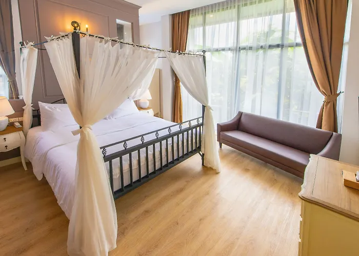 The Farm House Hotel Ranong