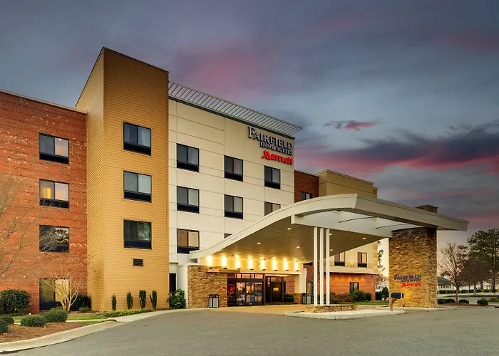 Fairfield Inn & Suites By Marriott Dunn I-95