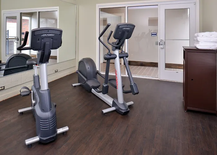 Appomattox Inn And Suites